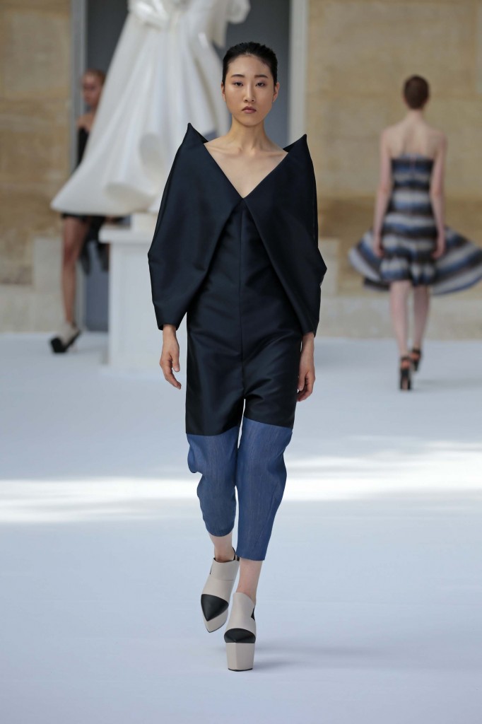 © PETER STIGTER HAUTE COUTURE FW15 ILJA VISSER PARIJS