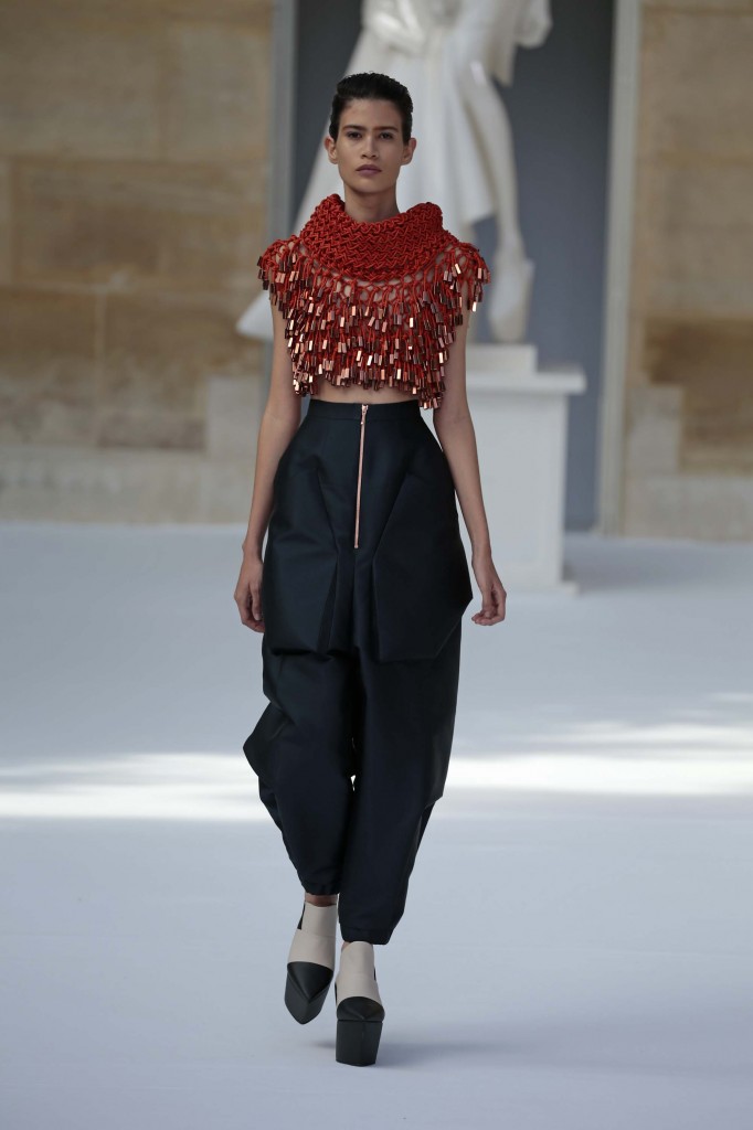 © PETER STIGTER HAUTE COUTURE FW15 ILJA VISSER PARIJS