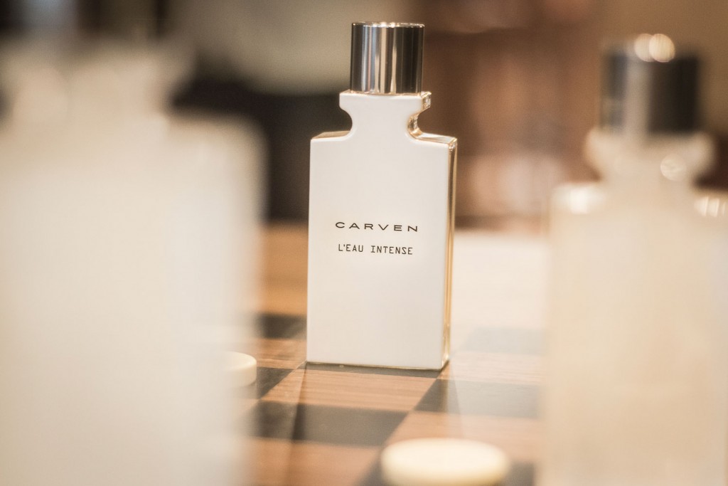 Un Malgache a Paris-Carven-L-eau-Intense-Jerome-Di-Marino-RAFALIMANANA