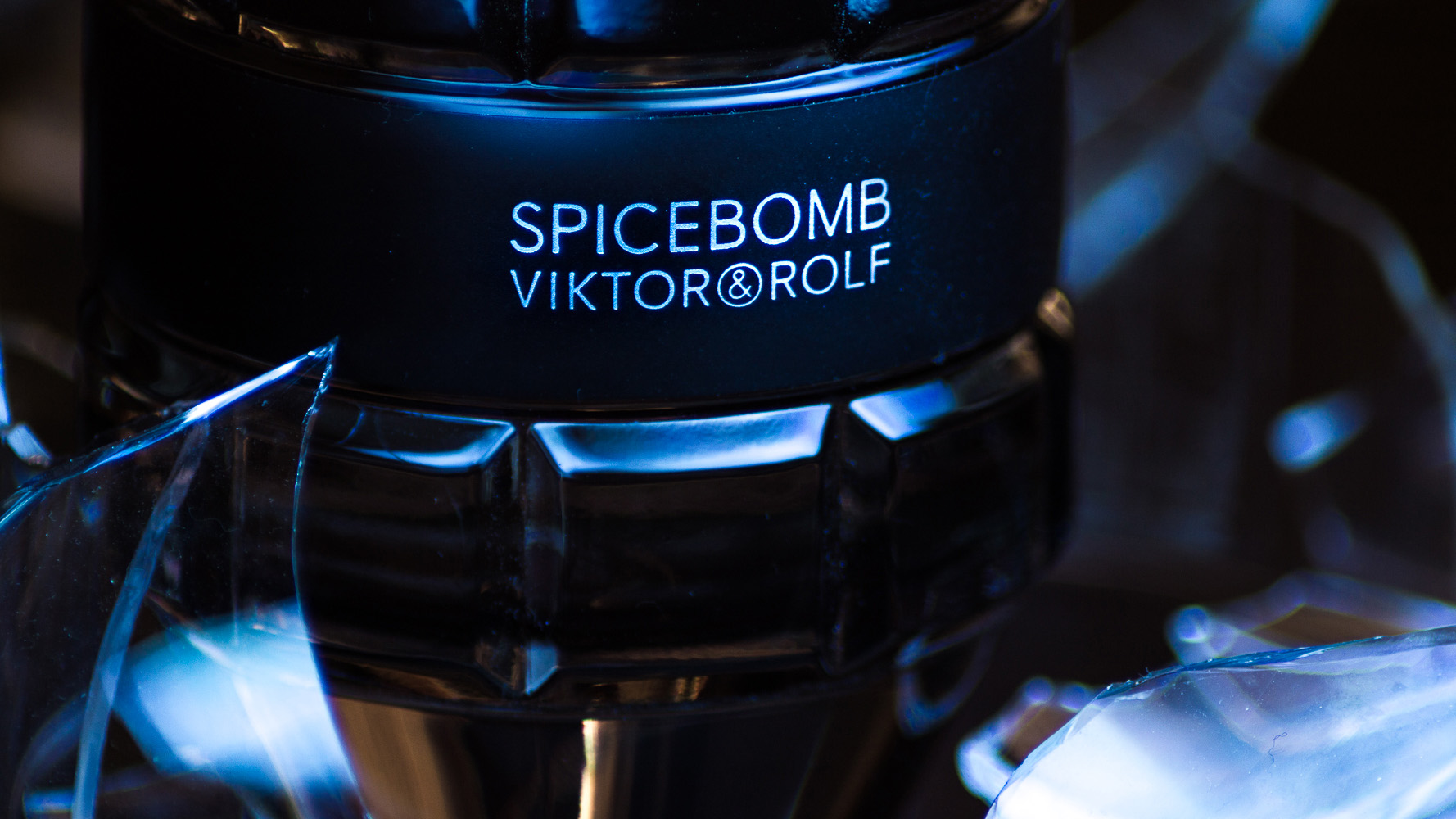 Spicebomb-Viktor and Rolf-Un Malgache a Paris.9