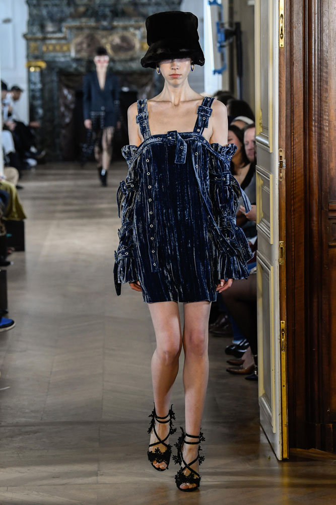Pixelformula womenswear ready to wearprêt a porter winter 2019 2020, Liu Chao